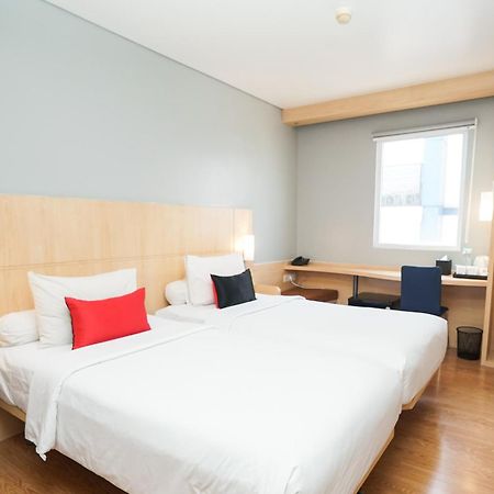 Ibis Jakarta Senen Εξωτερικό φωτογραφία