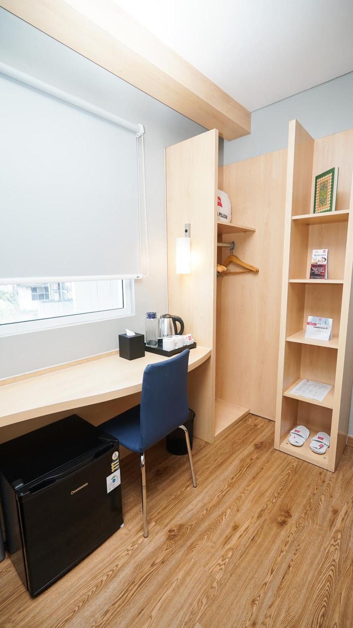 Ibis Jakarta Senen Εξωτερικό φωτογραφία