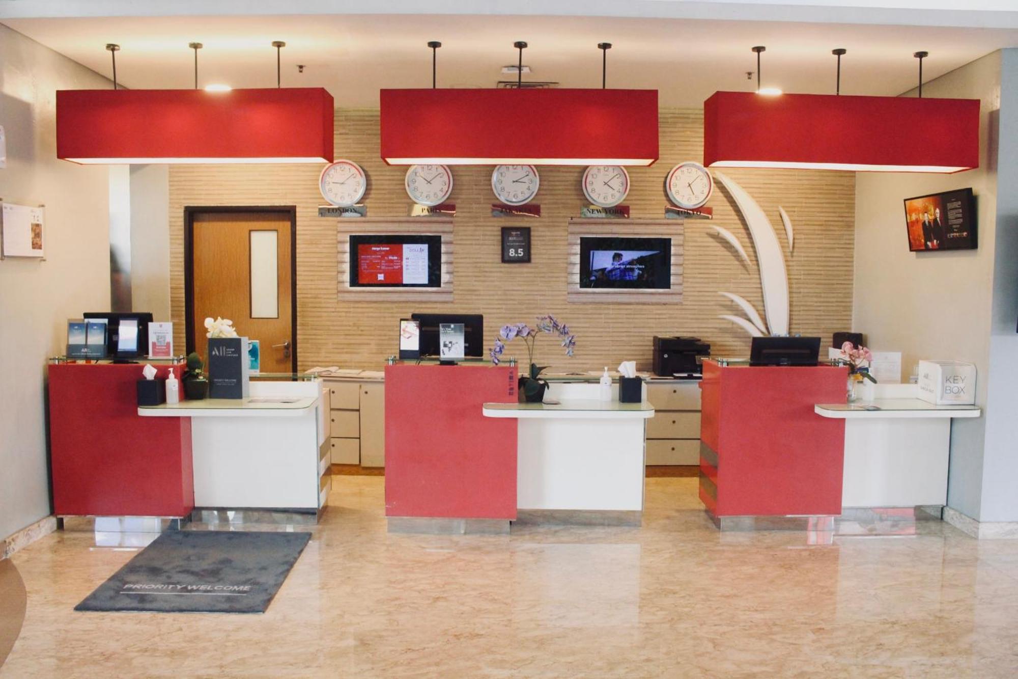 Ibis Jakarta Senen Εξωτερικό φωτογραφία