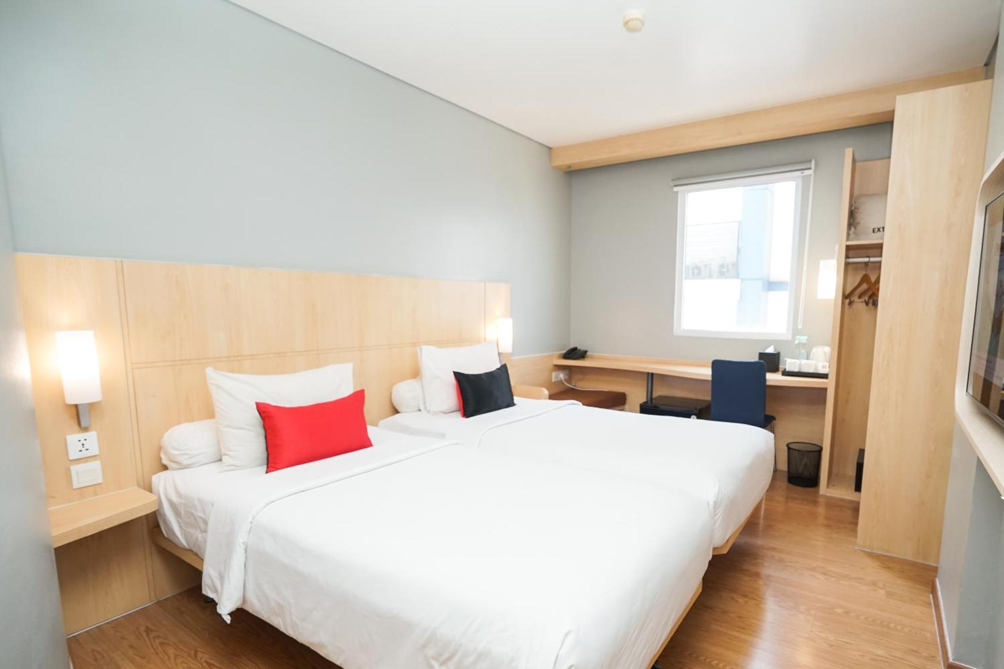 Ibis Jakarta Senen Εξωτερικό φωτογραφία