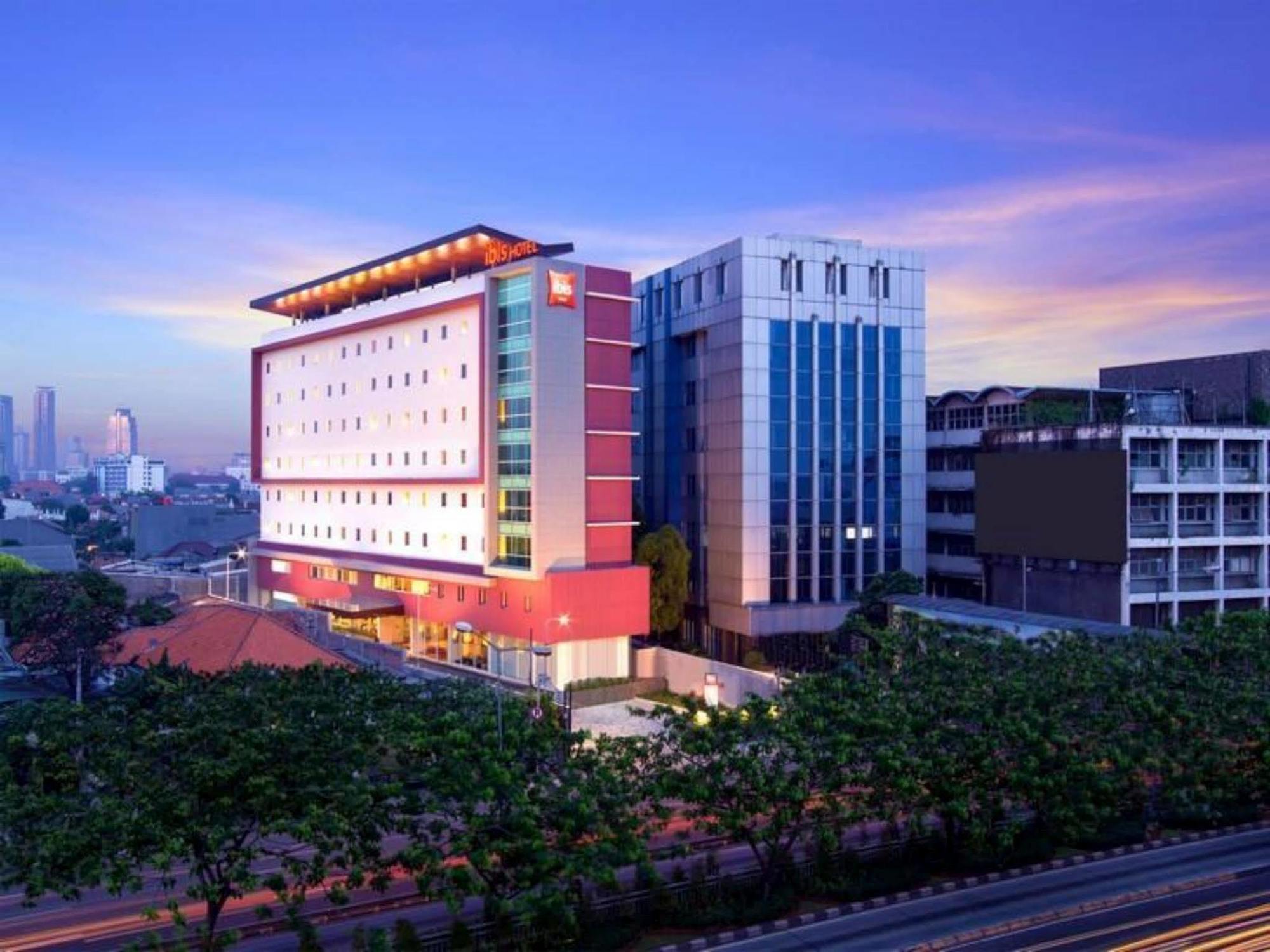 Ibis Jakarta Senen Εξωτερικό φωτογραφία