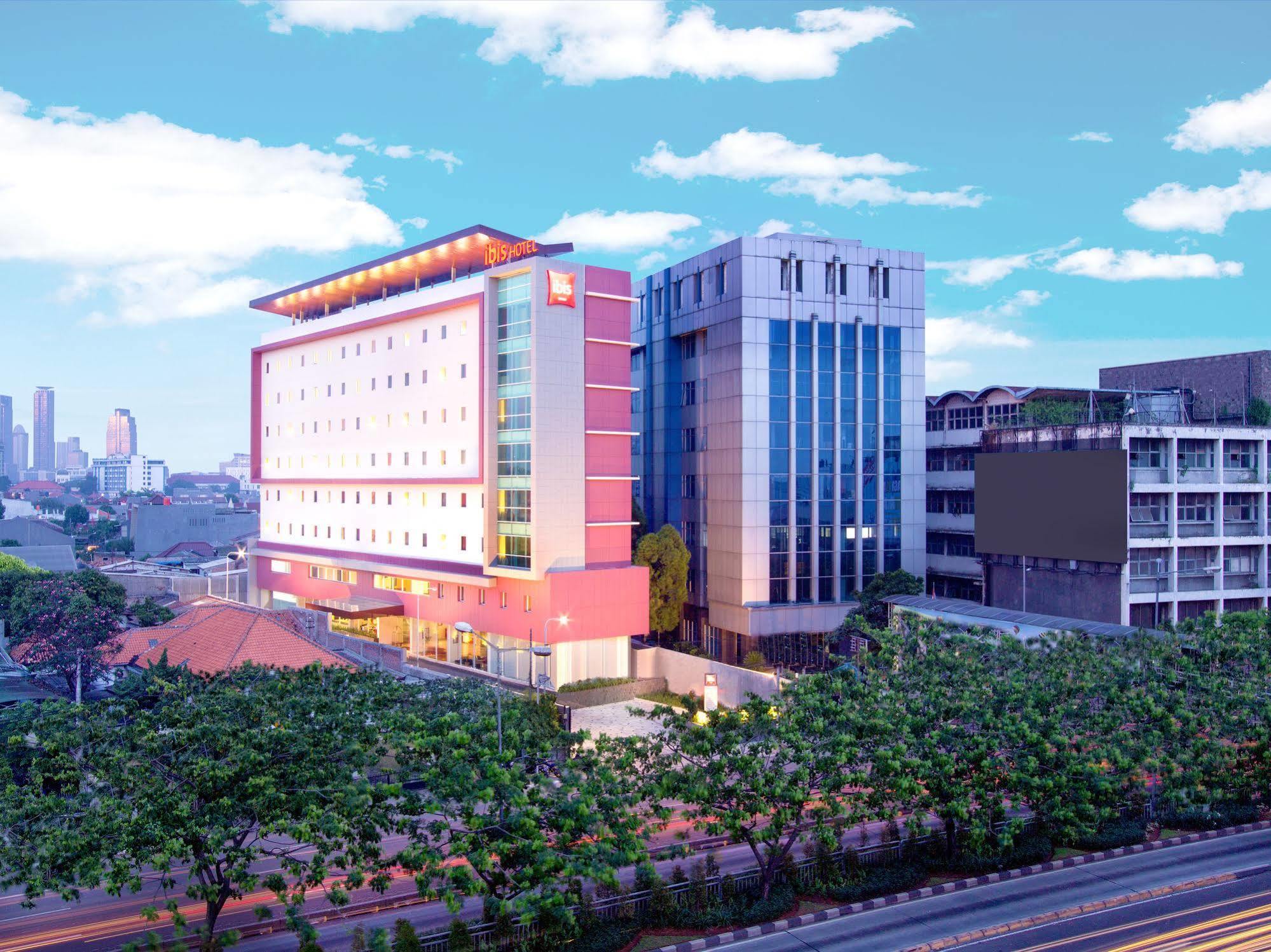 Ibis Jakarta Senen Εξωτερικό φωτογραφία